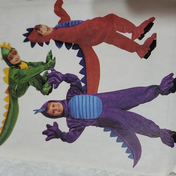 McCall's Costumes..Dragons - Picture 2 of 4